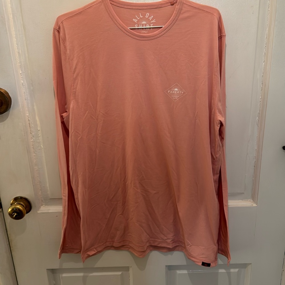Faherty All Day long sleeve shirt. Large